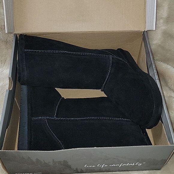 BEARPAW EMMA 610W/BLACK II FAUX FUR BOOTS, SIZE 7 - NEW IN BOX - Picture 11 of 12
